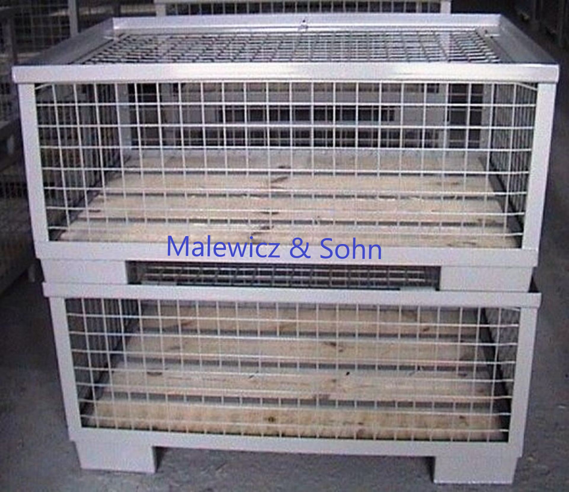 Gitterbox halbhoch mit Gitterdeckel abschließbar