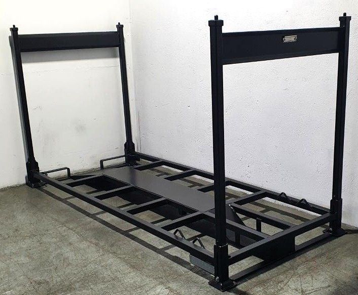 Motorradgestell-breite-Standardausführung-schwarz-lackiert