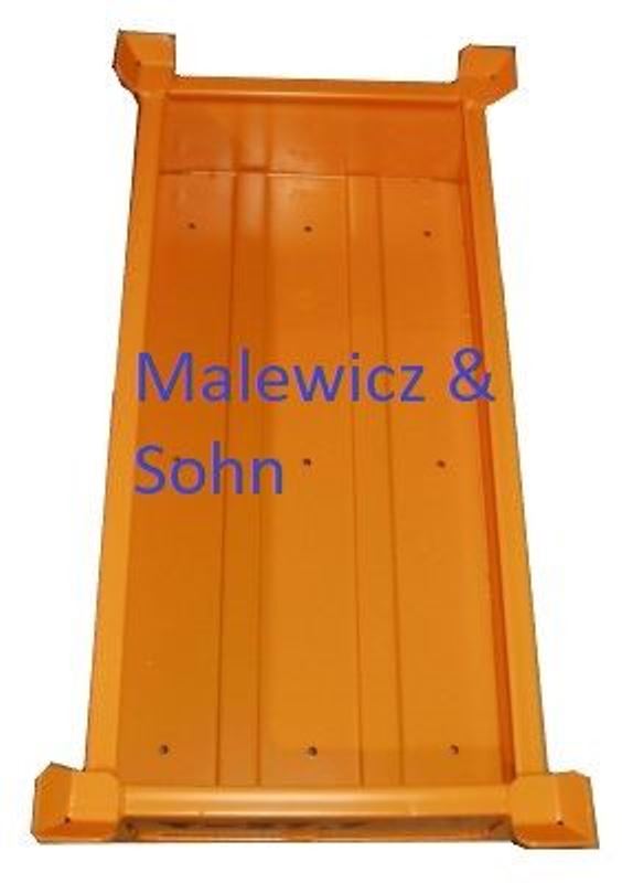 Lagerbehälter mit Ablauflöchern im Boden