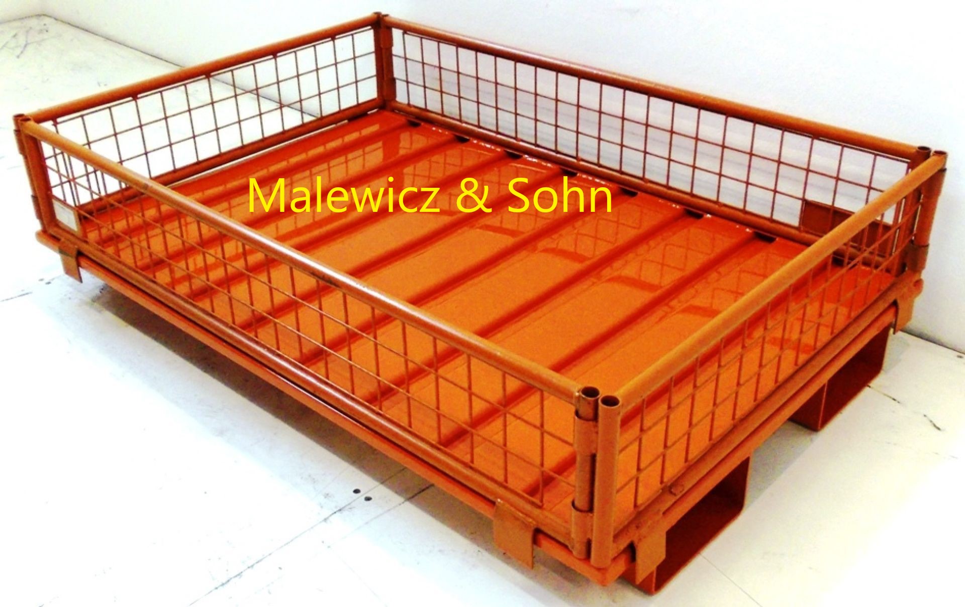 Stahlpalette mit Gitteraufsatzrahmen 