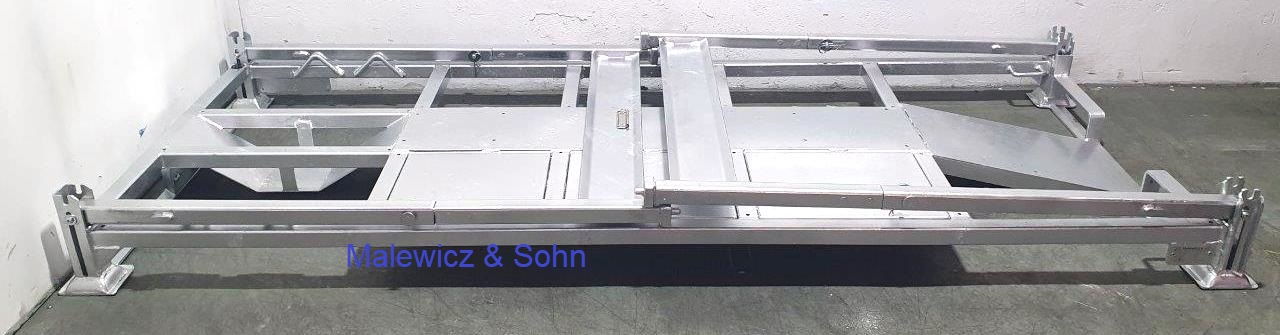 Motorradtransportgestell begehbares Bodenblechen links