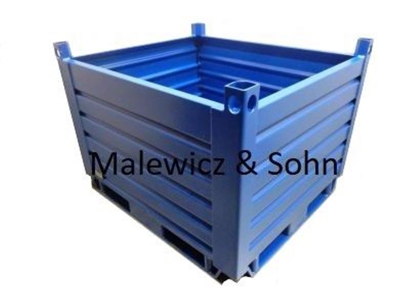 spaene-behaelter-mit-ablaufloechern-101211093-02